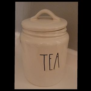 Rae Dunn canister